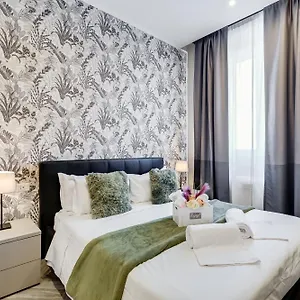 Gasthuis Hanky, Rome