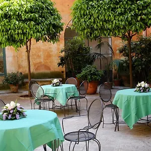 Gasthuis Casa Di Santa Francesca Romana A Ponte Rotto, Rome