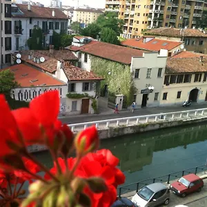 Ripa Del Naviglio Bed and breakfast Milán